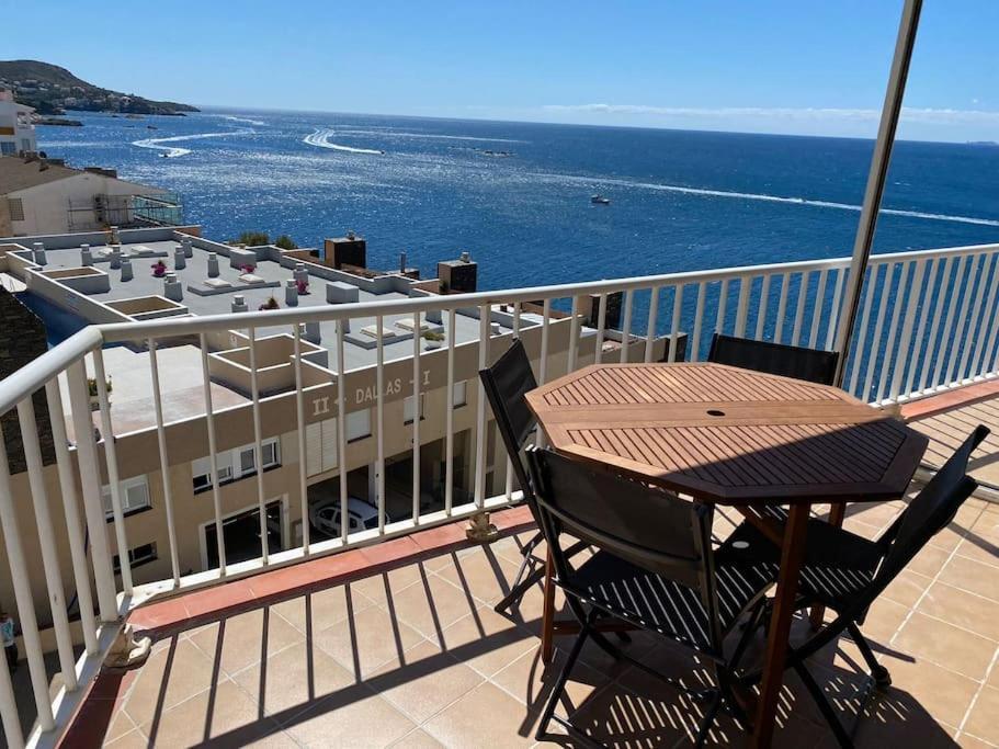 Apartamento Tres Habitaciones Con Vistas Al Mar En רוזס מראה חיצוני תמונה